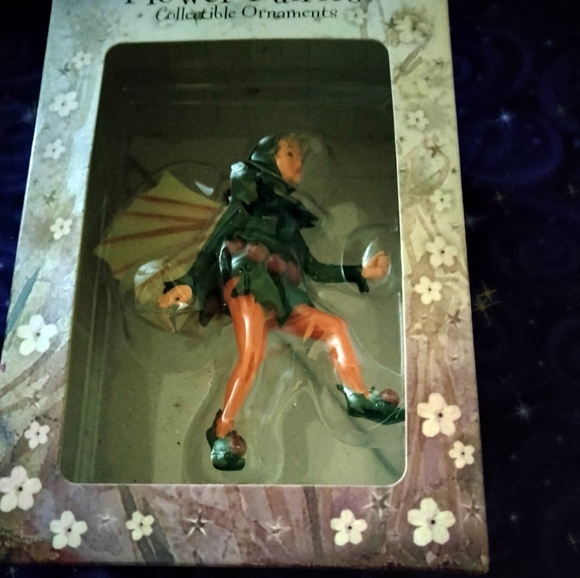 Holly Fairy by Cicely Mary Barker The Original Flower Fairies Collection 2012 - Picture 6 of 9